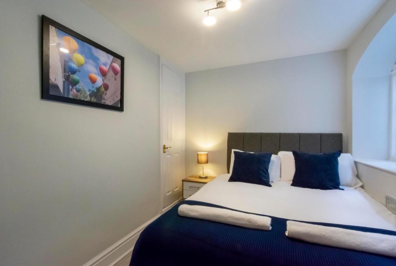 Free Parking! Very Large 2 Bedroom Clifton Flat Bristol Luaran gambar